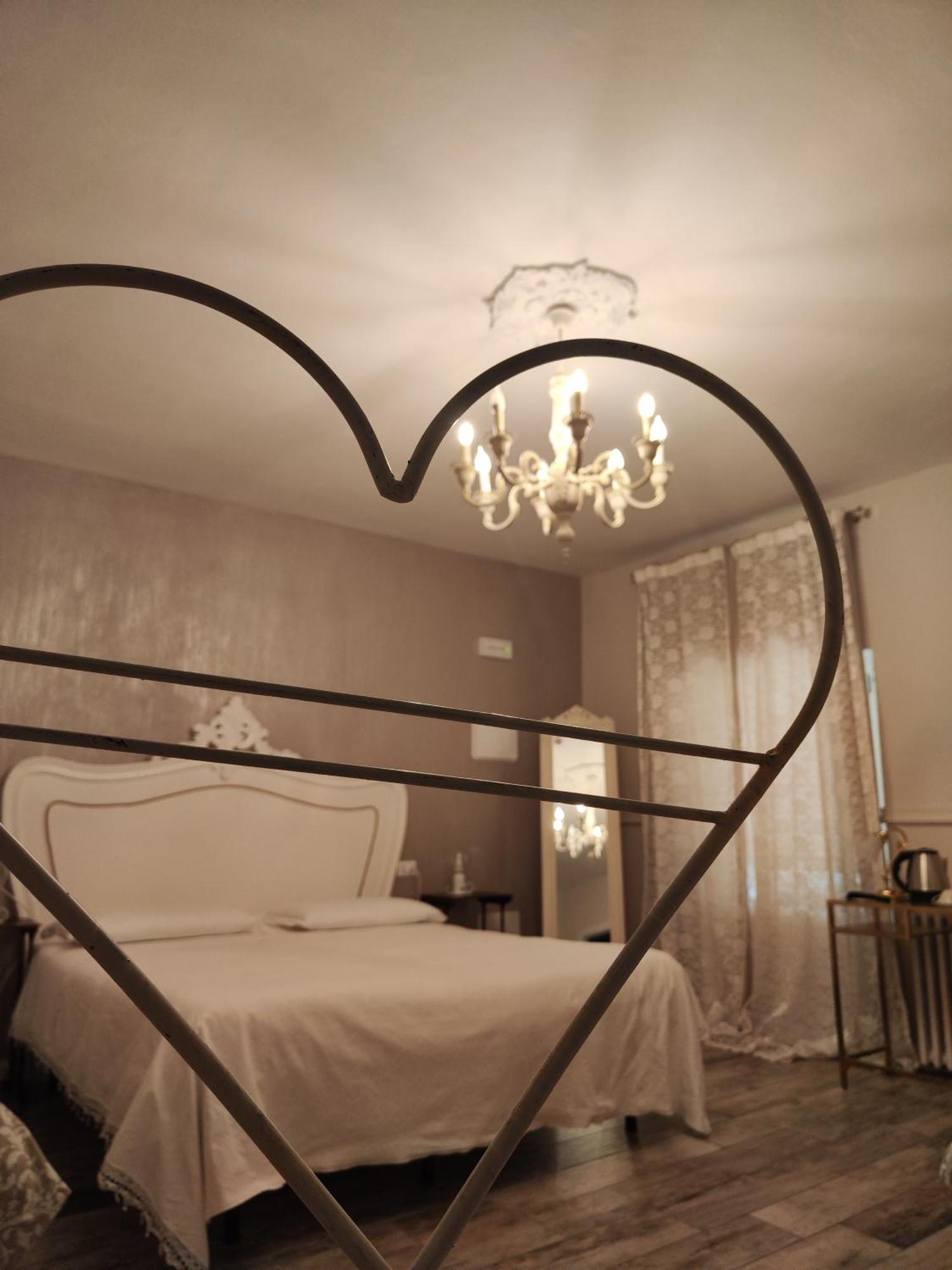 Garda Relais Antica Romelia Bed & Breakfast Montichiari Luaran gambar