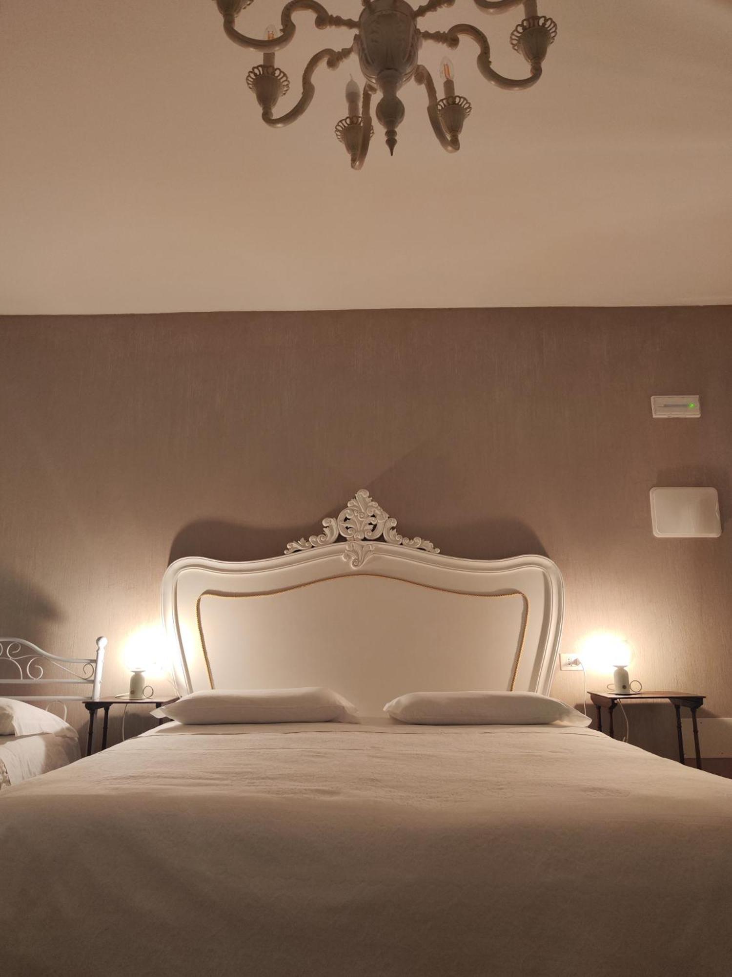 Garda Relais Antica Romelia Bed & Breakfast Montichiari Luaran gambar